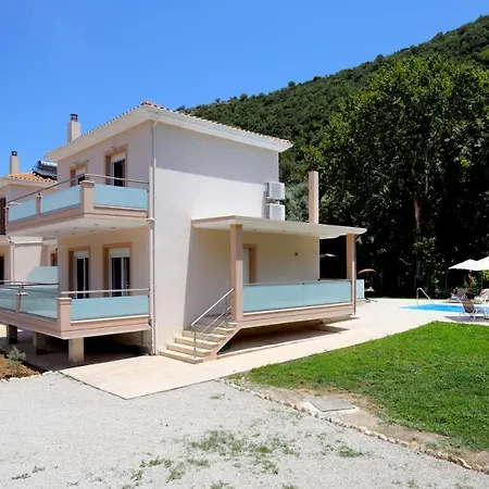 فيلة Ligero Agios Christoforos (Lefkada)