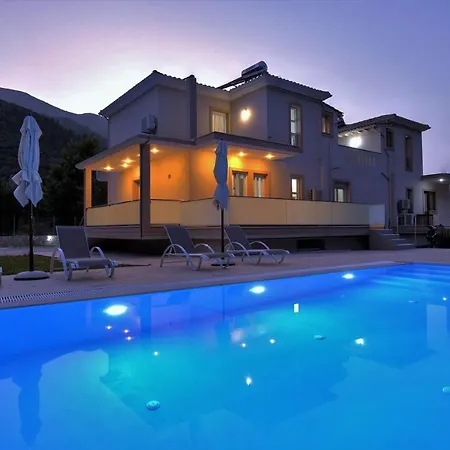 Villa Ligero *