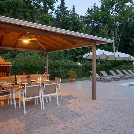 Villa Ligero *