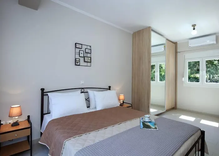 Ligero * Agios Christoforos (Lefkada)